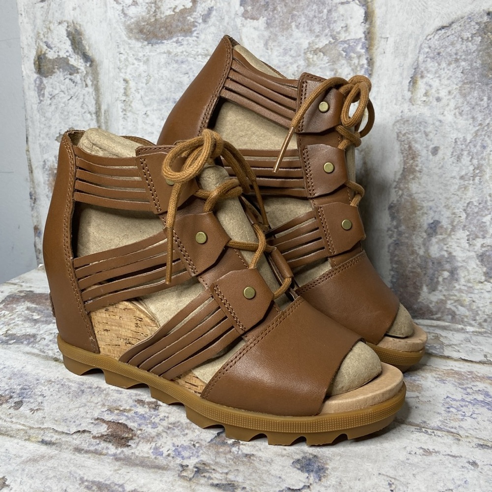 SOREL GLADIATOR  Lace-Up (Hidden) Wedge sandals Sz7 True to Size  EUC